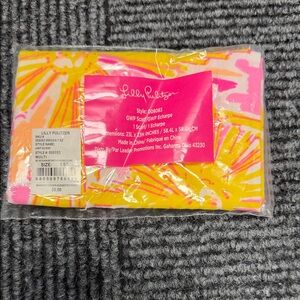 Lilly Pulitzer Vibrant Pink and Yellow Be The Sunshine scarf
